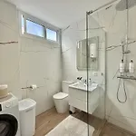 Апартаменти Paulmarie Ocean View Адехе