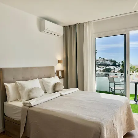 Paulmarie Ocean View Апартаменты