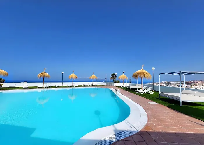 Paulmarie Ocean View Апартаменты *