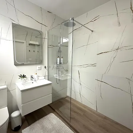 Paulmarie Ocean View Apartamento *